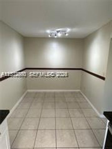 7727 SW 86th St A1-301, Miami, FL 33143