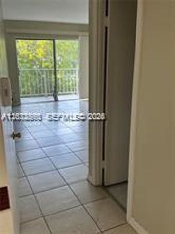 7727 SW 86th St A1-301, Miami, FL 33143