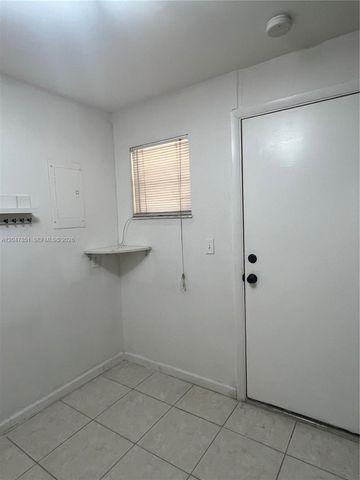 403 NW 68th Avenue 206, Plantation, FL 33317