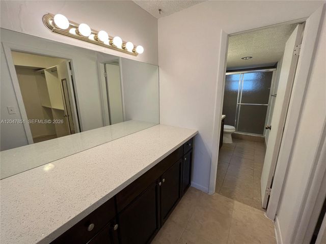 403 NW 68th Avenue 206, Plantation, FL 33317