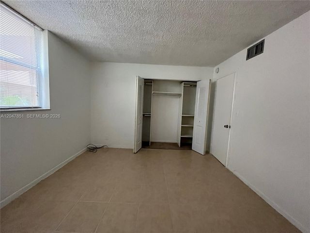 403 NW 68th Avenue 206, Plantation, FL 33317