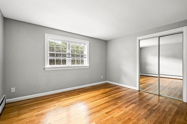 29 Arlington Rd 5, Woburn, MA 01880