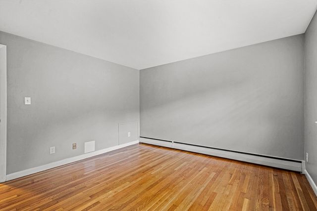 29 Arlington Rd 5, Woburn, MA 01880