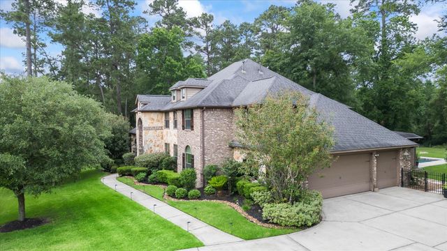 1270 Autumnwood Drive, Magnolia, TX 77354