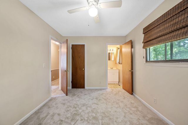 8326 Middle Road, Ooltewah, TN 37363