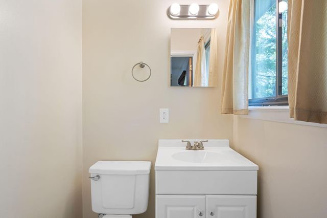 8326 Middle Road, Ooltewah, TN 37363