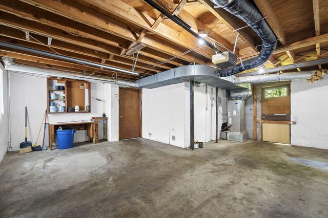 8326 Middle Road, Ooltewah, TN 37363