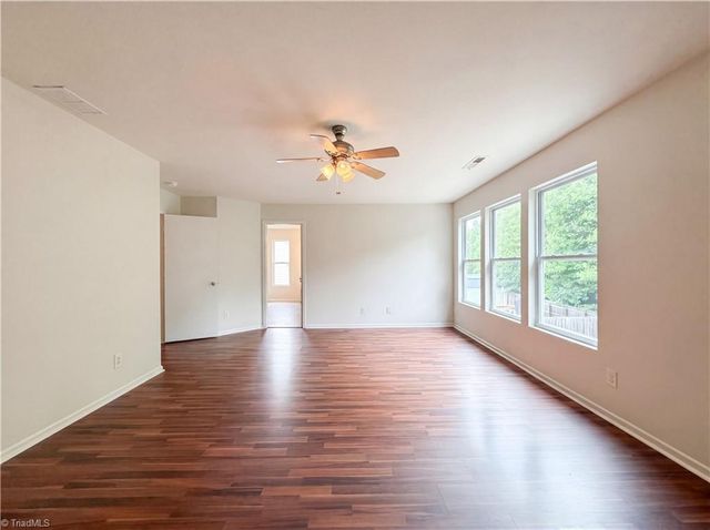382 Kendall Drive, Winston-salem, NC 27107