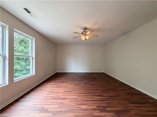 382 Kendall Drive, Winston-salem, NC 27107