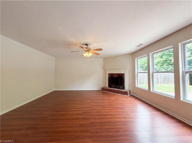 382 Kendall Drive, Winston-salem, NC 27107