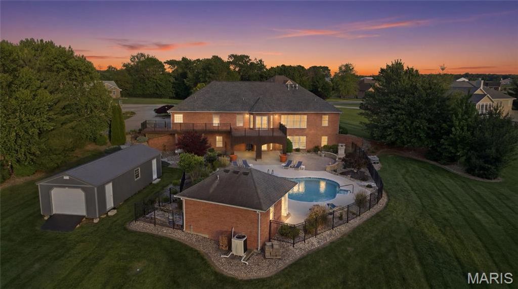 157 Blue Bell Lane, Highland, IL 62249