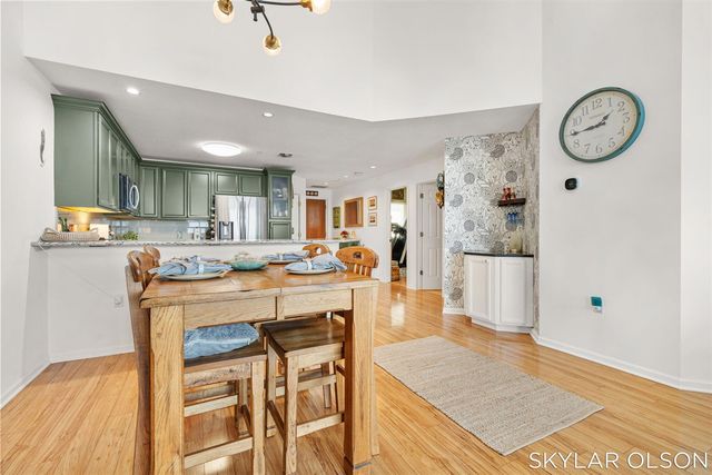 2964 Lakeshore Drive E701, Muskegon, MI 49441