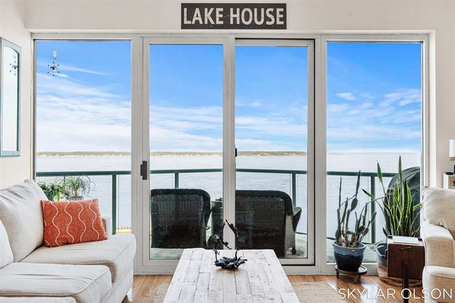 2964 Lakeshore Drive E701, Muskegon, MI 49441
