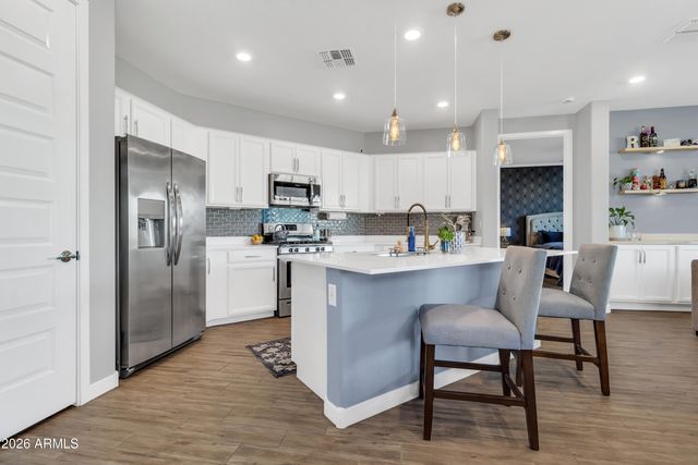 9810 E RESEARCH Avenue, Mesa, AZ 85212