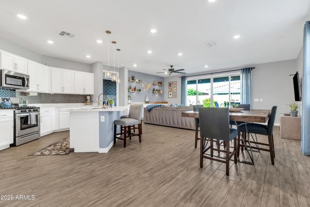 9810 E RESEARCH Avenue, Mesa, AZ 85212