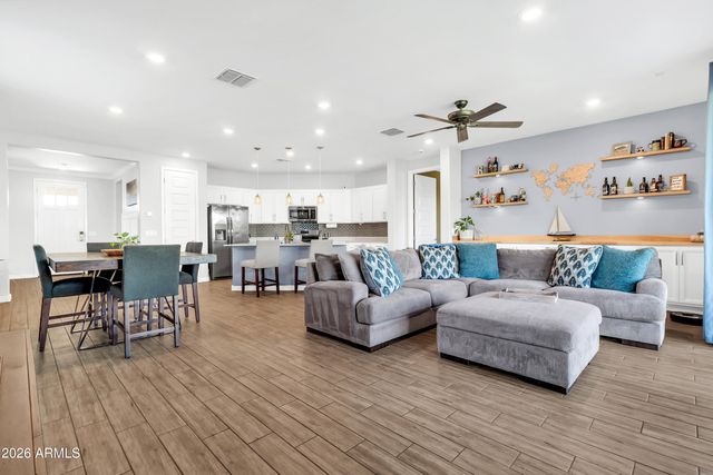 9810 E RESEARCH Avenue, Mesa, AZ 85212