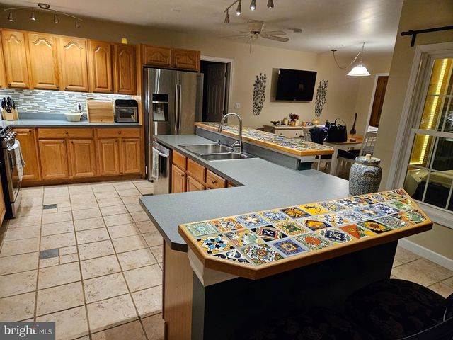 24324 ASBURY DR, Denton, MD 21629