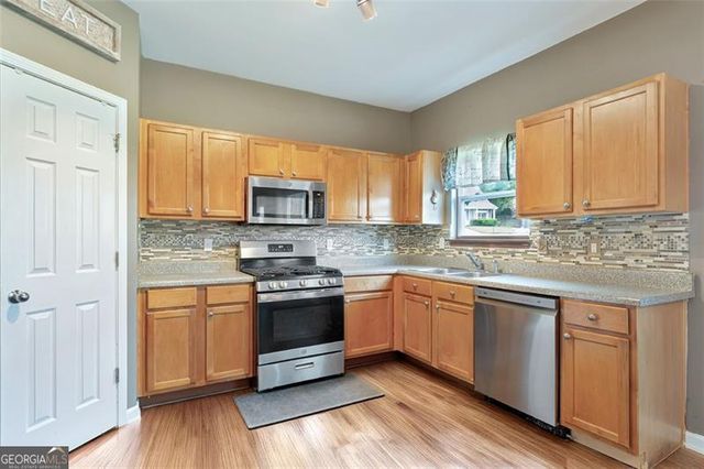 410 Blackwood Lane, Suwanee, GA 30024