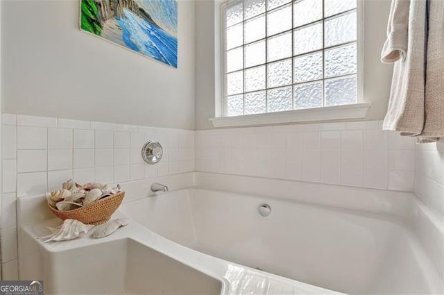 410 Blackwood Lane, Suwanee, GA 30024