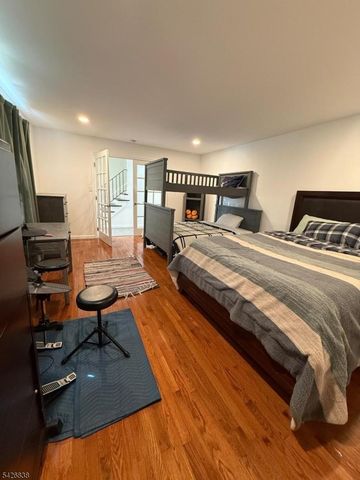 22 Karen Rd, Vernon Twp., NJ 07422