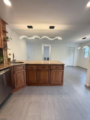 22 Karen Rd, Vernon Twp., NJ 07422