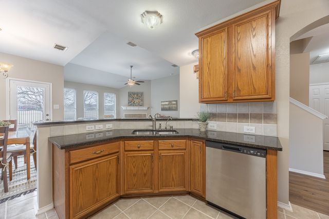 9618 Glenshee, Rowlett, TX 75089