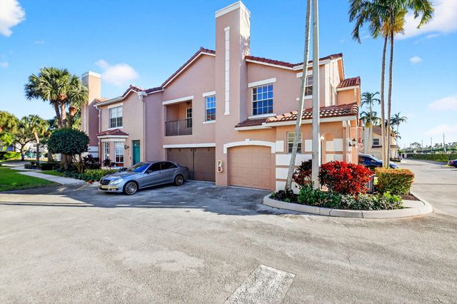 501 Belmont Place, Boynton Beach, FL 33436