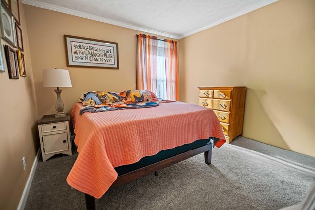 59 Village Lane, Russell Springs, KY 42642