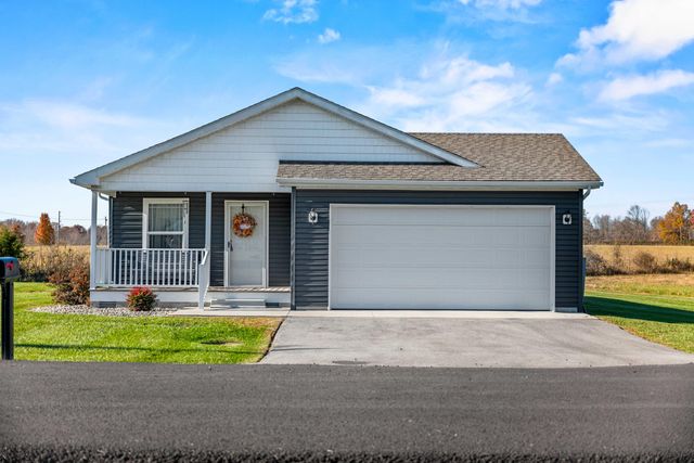 59 Village Lane, Russell Springs, KY 42642