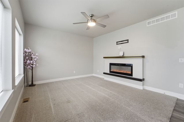 1414 NE Cedarwood Drive, Grimes, IA 50111