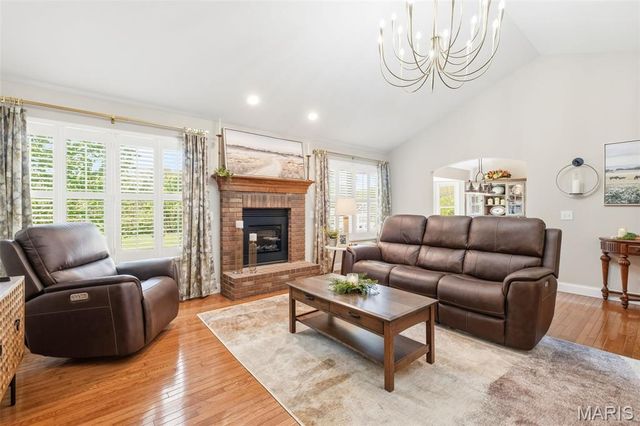 216 Deer View Drive, Troy, MO 63379