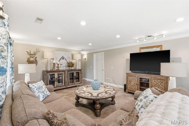 216 Deer View Drive, Troy, MO 63379