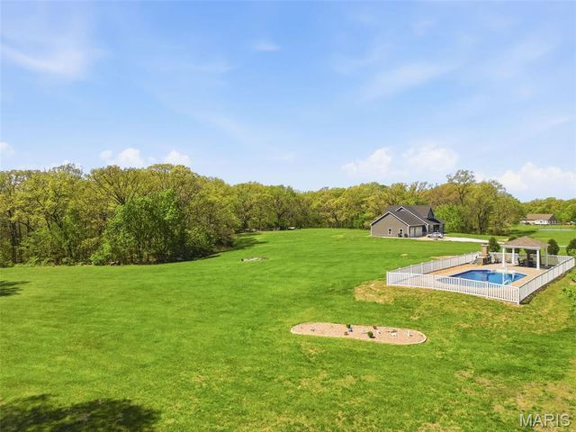 216 Deer View Drive, Troy, MO 63379