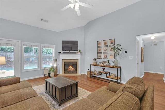 2511 Southhaven Lane, Buford, GA 30519