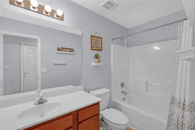 2511 Southhaven Lane, Buford, GA 30519