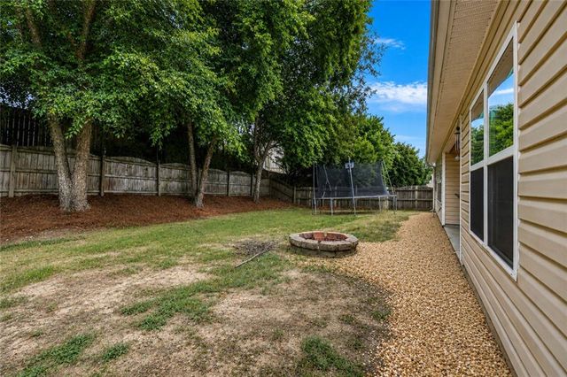 2511 Southhaven Lane, Buford, GA 30519
