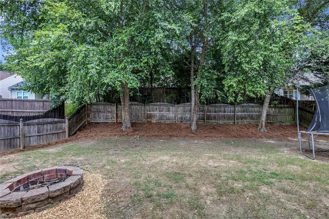 2511 Southhaven Lane, Buford, GA 30519