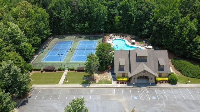 2511 Southhaven Lane, Buford, GA 30519