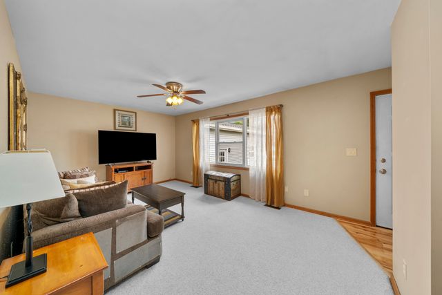 924 Suzy Street, Sandwich, IL 60548