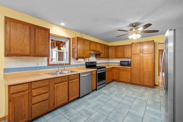 924 Suzy Street, Sandwich, IL 60548