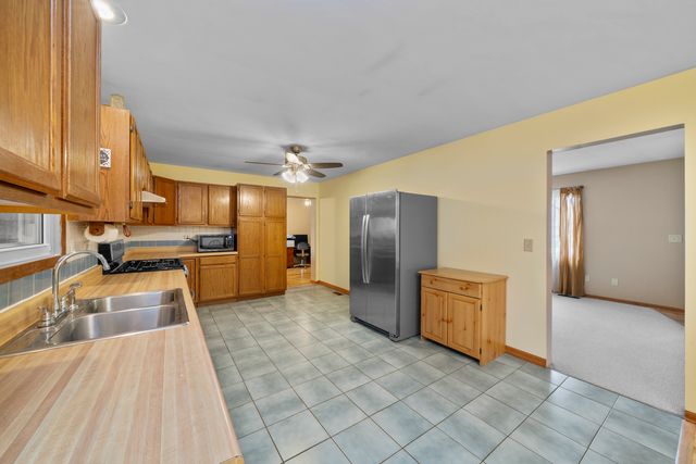 924 Suzy Street, Sandwich, IL 60548