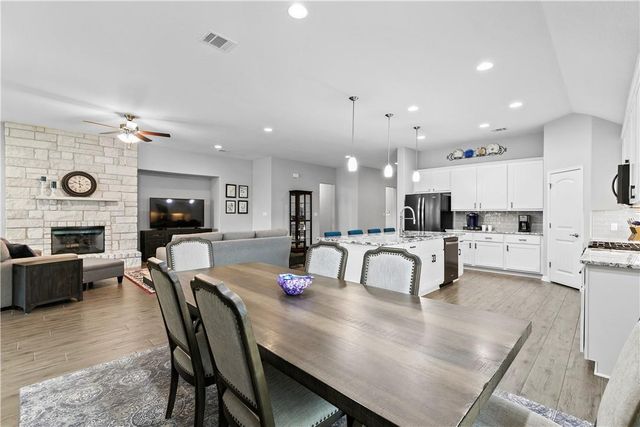 20217 Great Egret LN, Pflugerville, TX 78660