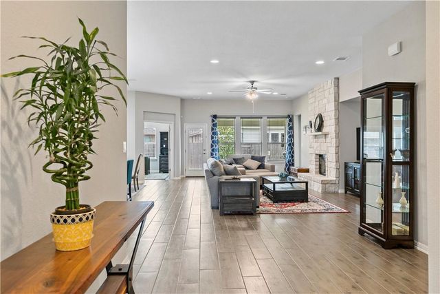 20217 Great Egret LN, Pflugerville, TX 78660