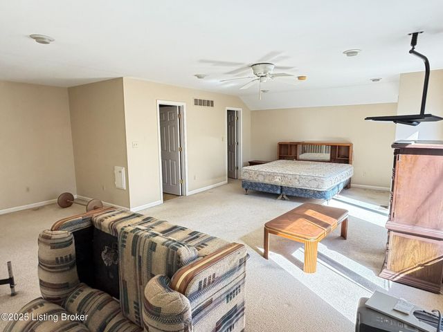 1215 Mike Brown Ln, Taylorsville, KY 40071