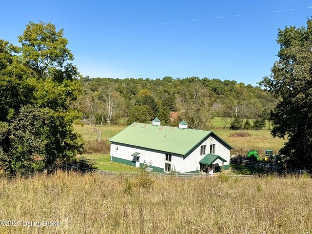 1215 Mike Brown Ln, Taylorsville, KY 40071
