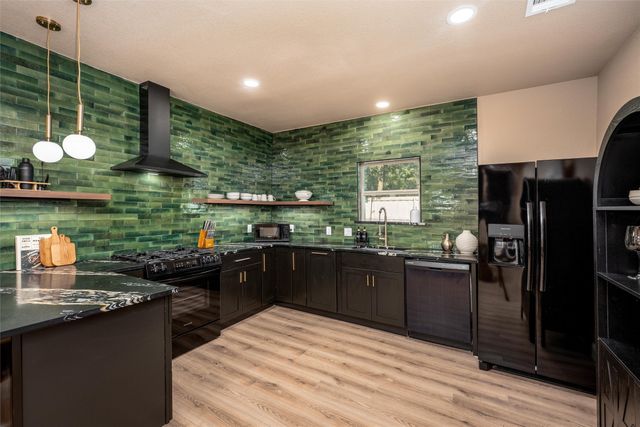 809 W Lamar Street, Mckinney, TX 75069