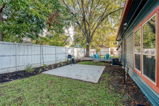 809 W Lamar Street, Mckinney, TX 75069