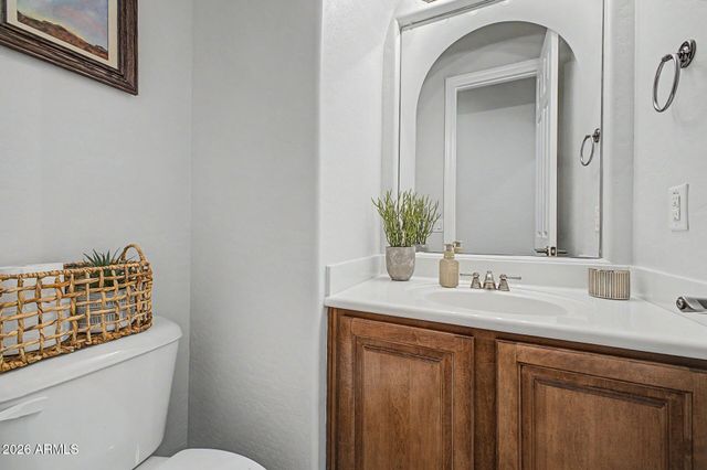 2704 W NIGHTHAWK Way, Phoenix, AZ 85045
