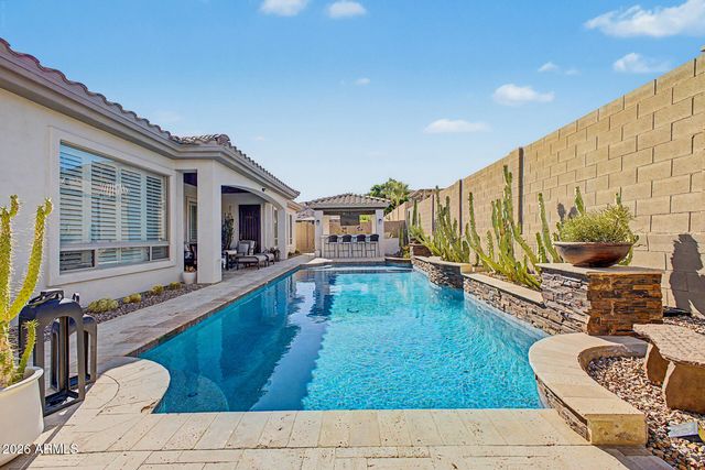 2704 W NIGHTHAWK Way, Phoenix, AZ 85045