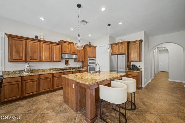 2704 W NIGHTHAWK Way, Phoenix, AZ 85045